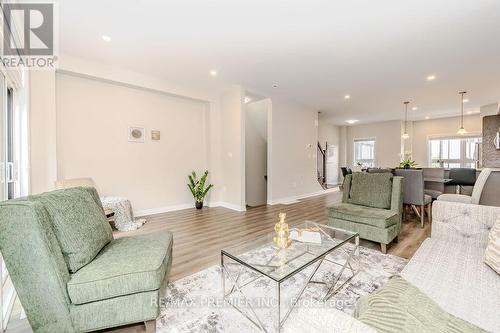 22 - 51 Sparrow Avenue, Cambridge, ON - Indoor Photo Showing Living Room