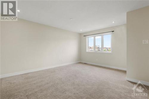 700 Whaley Ridge, Ottawa, ON - Indoor Photo Showing Other Room