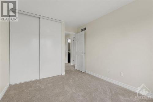 700 Whaley Ridge, Ottawa, ON - Indoor Photo Showing Other Room