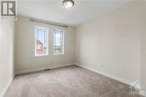 700 Whaley Ridge, Ottawa, ON - Indoor Photo Showing Other Room