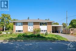 935 THORNDALE DRIVE  Ottawa, ON K1V 6X8