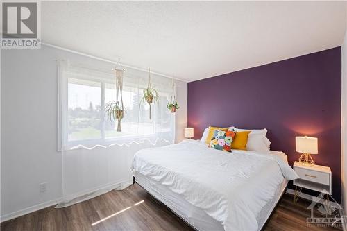 935 Thorndale Drive, Ottawa, ON - Indoor Photo Showing Bedroom