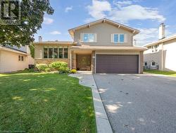 982 STREAMWAY Crescent  Mississauga, ON L4Y 2P4