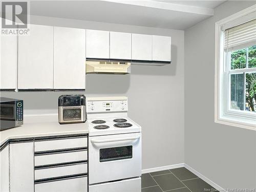 23 Skyline Drive, Saint John, NB - Indoor Photo Showing Kitchen