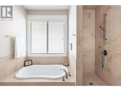 1953 Cornerstone Drive, West Kelowna, BC - Indoor Photo Showing Bathroom