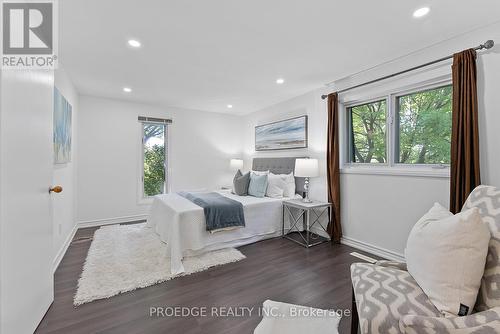 15 Shadberry Drive, Toronto, ON - Indoor Photo Showing Bedroom