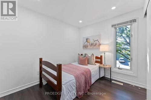 15 Shadberry Drive, Toronto, ON - Indoor Photo Showing Bedroom