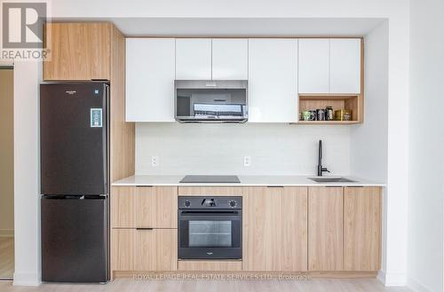 1207 - 5 Defries Street, Toronto, ON - Indoor Photo Showing Kitchen