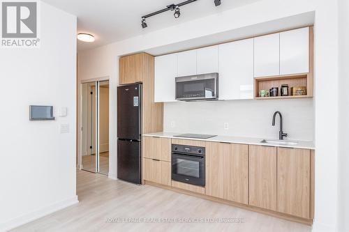 1207 - 5 Defries Street, Toronto, ON - Indoor Photo Showing Kitchen