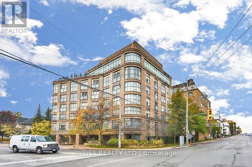 404 - 800 Spadina Road, Toronto, ON - Outdoor With Facade