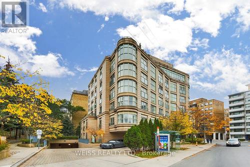 404 - 800 Spadina Road, Toronto, ON - Outdoor With Facade