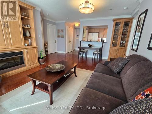 404 - 800 Spadina Road, Toronto, ON - Indoor Photo Showing Living Room With Fireplace