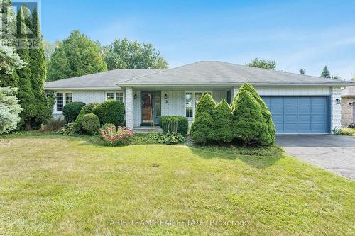 5 Valentini Avenue, East Gwillimbury, ON - Outdoor With Facade