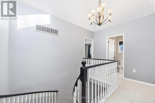 33 Glen Oak Court, Barrie, ON - Indoor Photo Showing Other Room