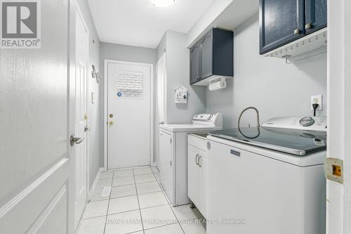 32 Oak Street, Halton Hills, ON - Indoor Photo Showing Laundry Room