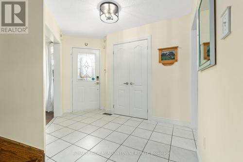 32 Oak Street, Halton Hills, ON - Indoor Photo Showing Other Room