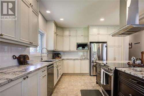 1532 Madison, Sudbury, ON - Indoor Photo Showing Kitchen With Upgraded Kitchen