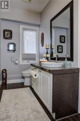 1532 Madison, Sudbury, ON - Indoor Photo Showing Bathroom