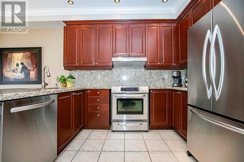 63 Polonia Avenue, Brampton, ON - Indoor Photo Showing Kitchen