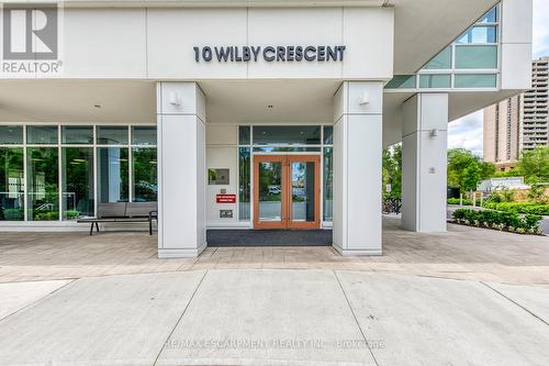 309 - 10 Wilby Crescent, Toronto, ON - Outdoor