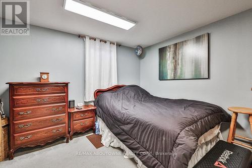 2069 Thornlea Drive, Oakville, ON - Indoor Photo Showing Bedroom