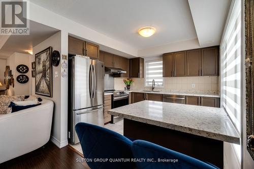 28 - 5650 Winton Churchill Boulevard, Mississauga, ON - Indoor Photo Showing Kitchen