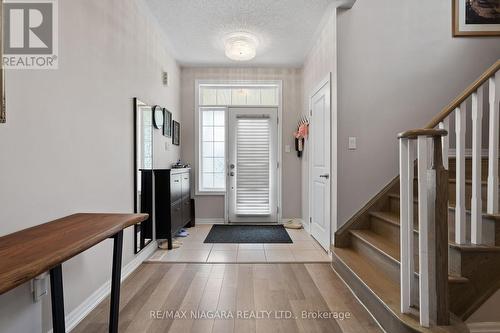 7 Cannery Drive, Niagara-On-The-Lake, ON - Indoor Photo Showing Other Room