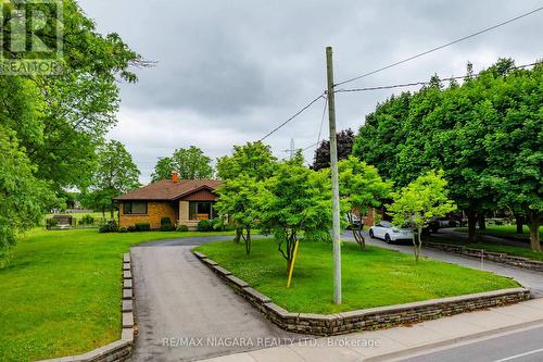 6378 Mountain Road, Niagara Falls, ON - Outdoor