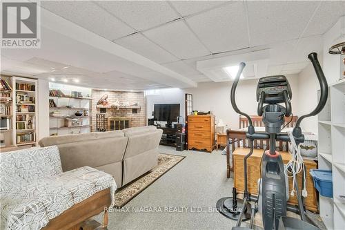 33 Naples Court, Thorold, ON - Indoor