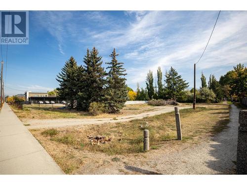 469 Glenmore Road, Kelowna, BC 