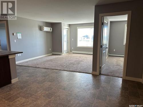 208 308 Petterson Drive, Estevan, SK - Indoor Photo Showing Other Room