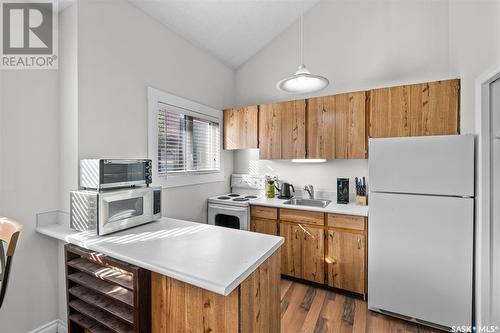 72 331 Pendygrasse Road, Saskatoon, SK - Indoor Photo Showing Kitchen