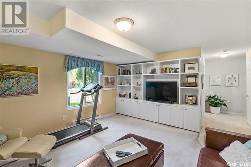 901B 9Th Street E, Saskatoon, SK - Indoor