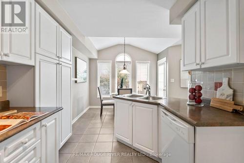 6 Inlet Bay Drive, Whitby (Port Whitby), ON - Indoor Photo Showing Kitchen With Double Sink