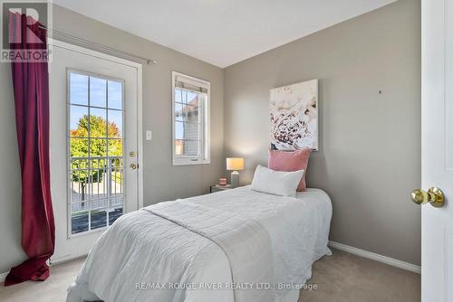 6 Inlet Bay Drive, Whitby (Port Whitby), ON - Indoor Photo Showing Bedroom