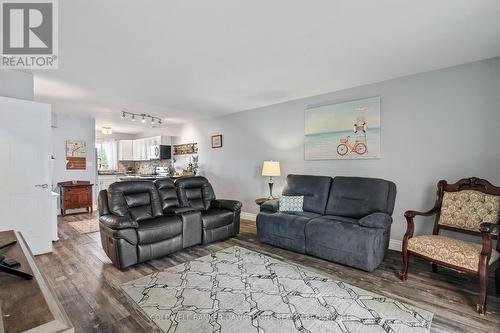 6 - 18 Sauble River Road, Lambton Shores (Grand Bend), ON - Indoor Photo Showing Living Room