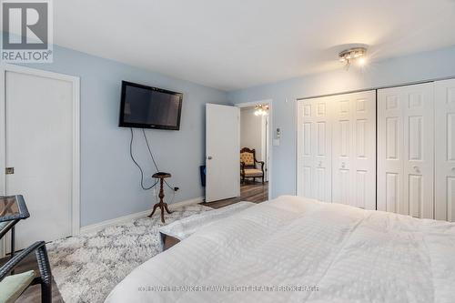 6 - 18 Sauble River Road, Lambton Shores (Grand Bend), ON - Indoor Photo Showing Bedroom