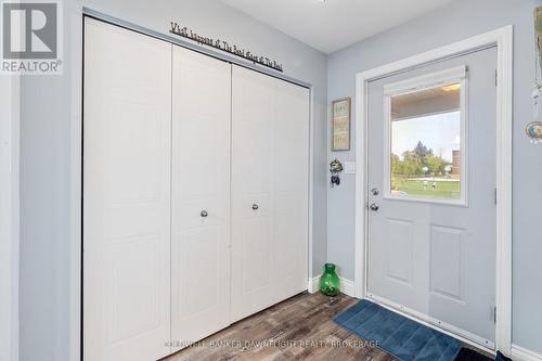 6 - 18 Sauble River Road, Lambton Shores (Grand Bend), ON - Indoor Photo Showing Other Room