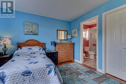 2823 Bateman Trail, London, ON - Indoor Photo Showing Bedroom