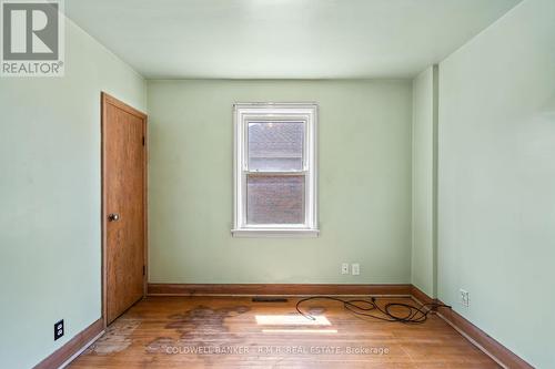 34 Simpson Avenue, Clarington (Bowmanville), ON - Indoor Photo Showing Other Room