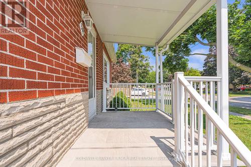 34 Simpson Avenue, Clarington (Bowmanville), ON - Outdoor With Exterior