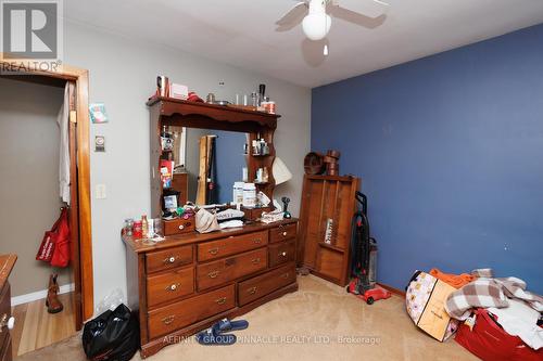 159 Queen Street, Kawartha Lakes (Fenelon Falls), ON - Indoor Photo Showing Bedroom