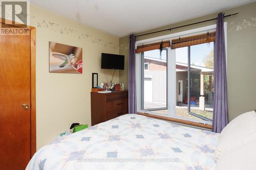 159 Queen Street, Kawartha Lakes (Fenelon Falls), ON - Indoor Photo Showing Bedroom