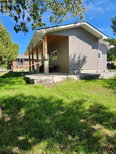 159 Queen Street, Kawartha Lakes (Fenelon Falls), ON - Outdoor With Deck Patio Veranda