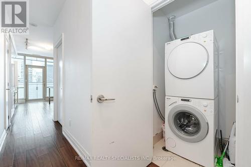 2910 - 80 John Street, Toronto, ON - Indoor Photo Showing Laundry Room