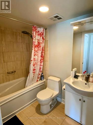 1506 - 16 Harrison Garden Boulevard, Toronto, ON - Indoor Photo Showing Bathroom