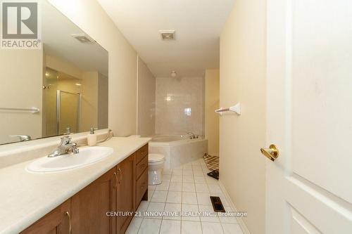 94 Creekland Avenue, Whitchurch-Stouffville, ON - Indoor Photo Showing Bathroom