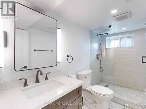 36 Elmvale Boulevard, Whitchurch-Stouffville, ON - Indoor Photo Showing Bathroom