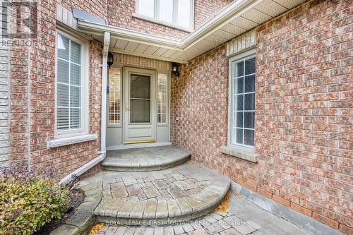 356 Livingstone Street W, Barrie, ON - Outdoor With Exterior