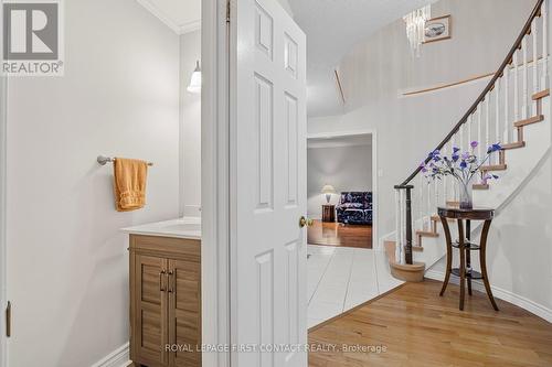 356 Livingstone Street W, Barrie, ON - Indoor Photo Showing Other Room